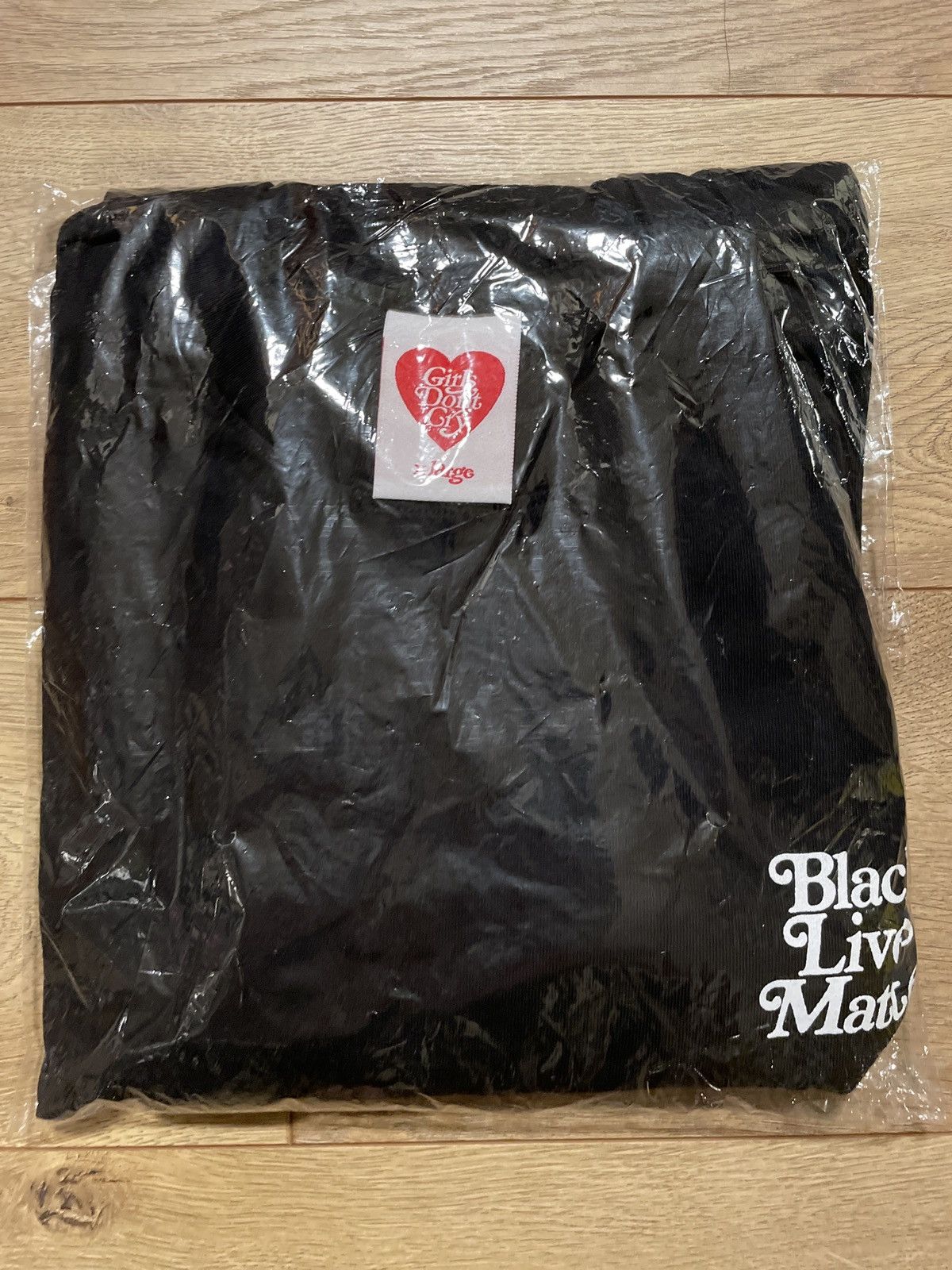 Girls Don't Cry NEW Black Lives Matter Tshirt Girls Dont Cry T-shirt Size US XL / EU 56 / 4 - 1 Preview