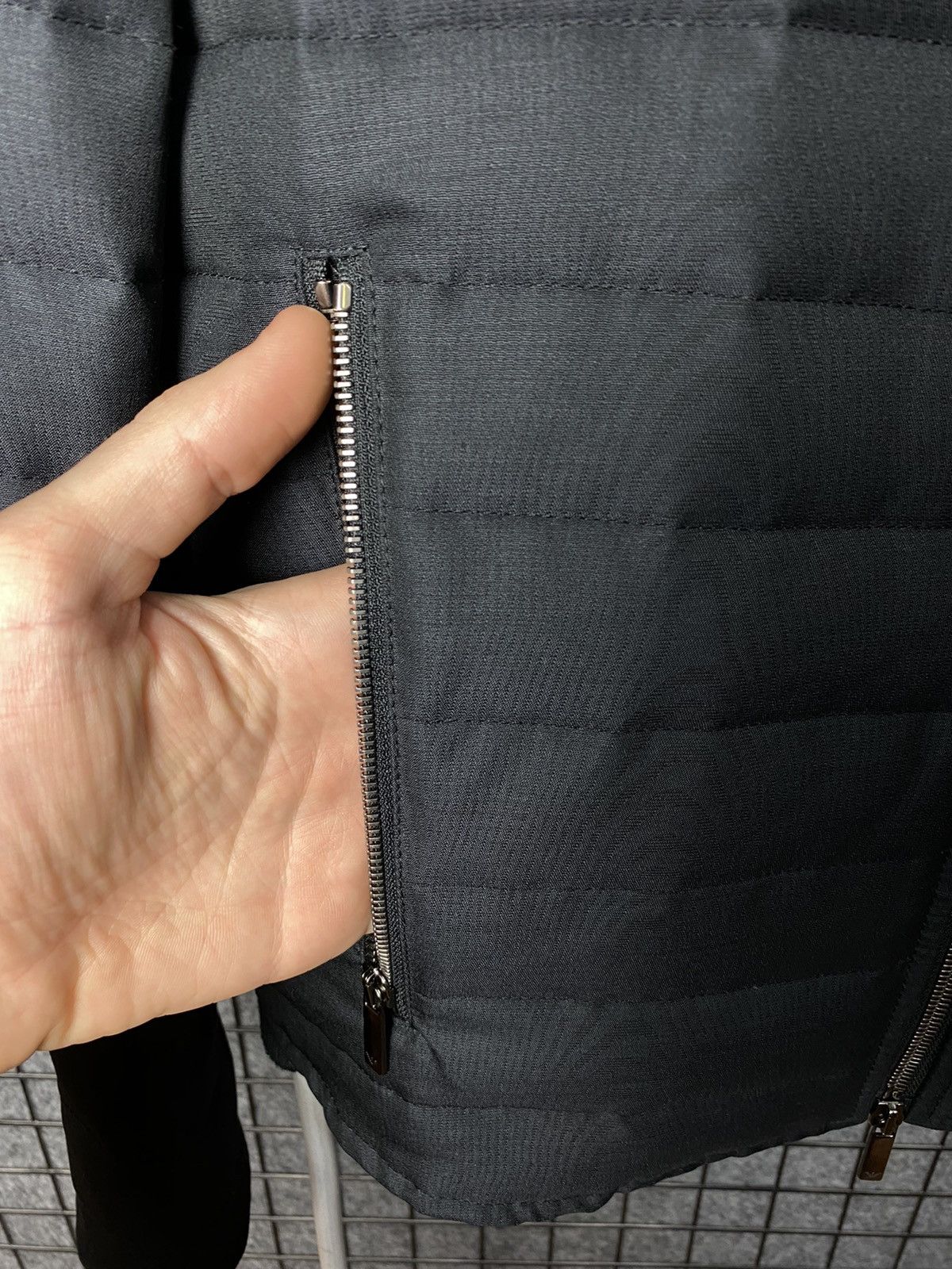 Armani Emporio Armani Packable Hood Down Jacket Size 46 Size L / US 10 / IT 46 - 4 Thumbnail