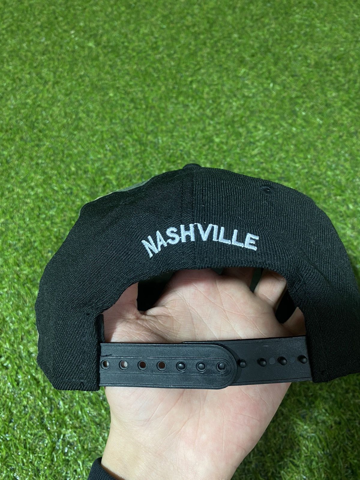Vintage Vintage Nashville Predators cap NHL streetwear y2k style Size ONE SIZE - 3 Thumbnail