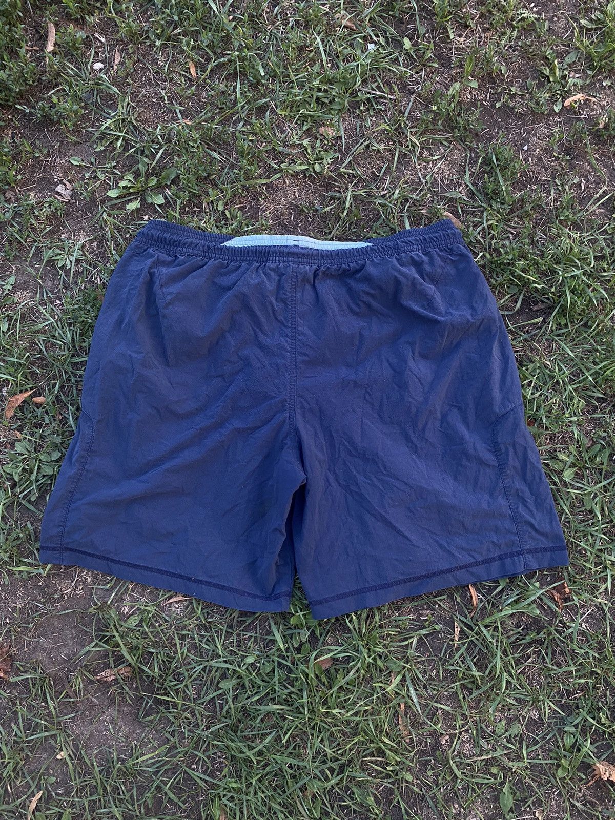 Adidas Vintage Adidas shorts streetwear y2k casual style size L Size US 34 / EU 50 - 3 Thumbnail