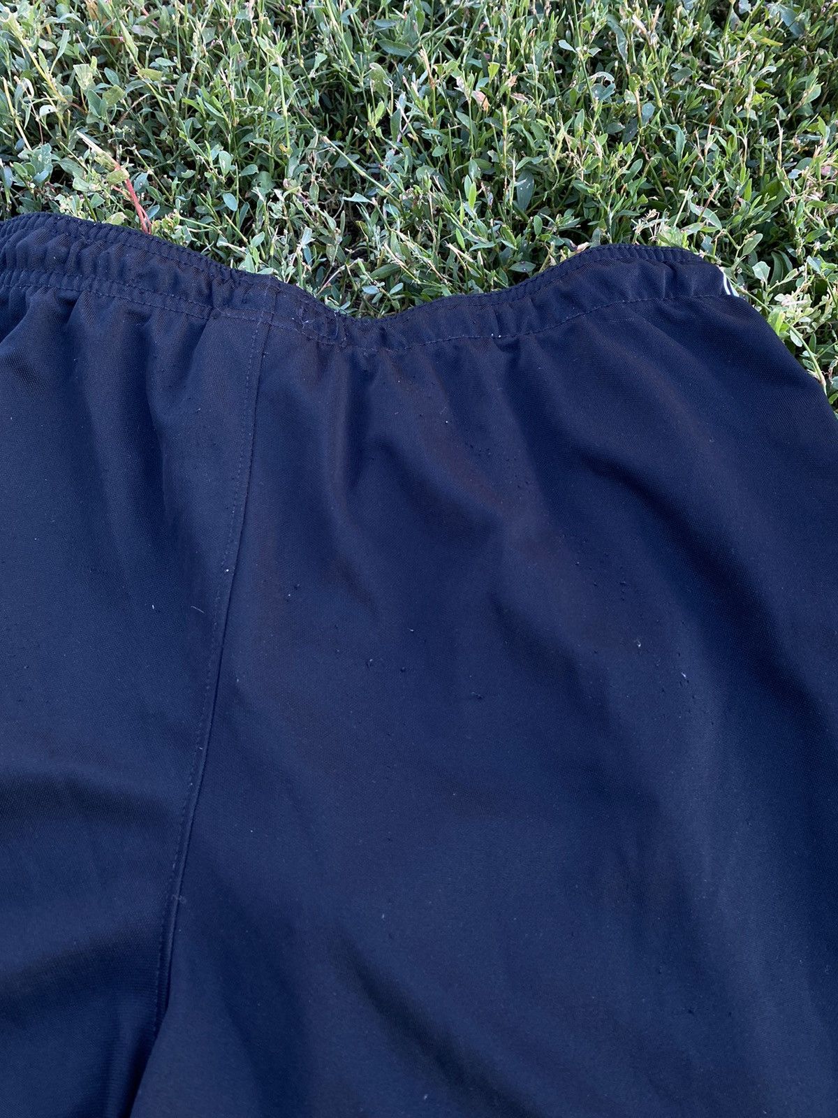 Nike Vintage Nike shorts streetwear swoosh casual y2k size M Size US 32 / EU 48 - 6 Thumbnail