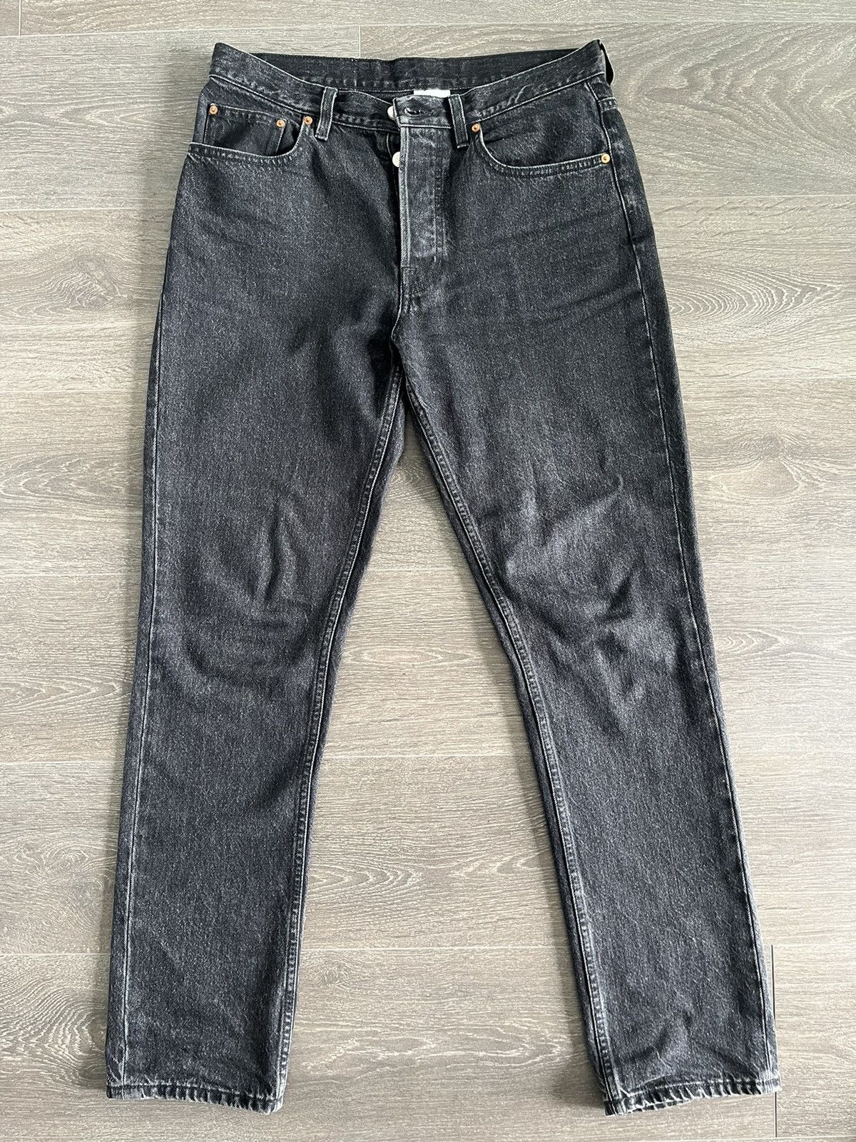 Black VETEMENTS jeans