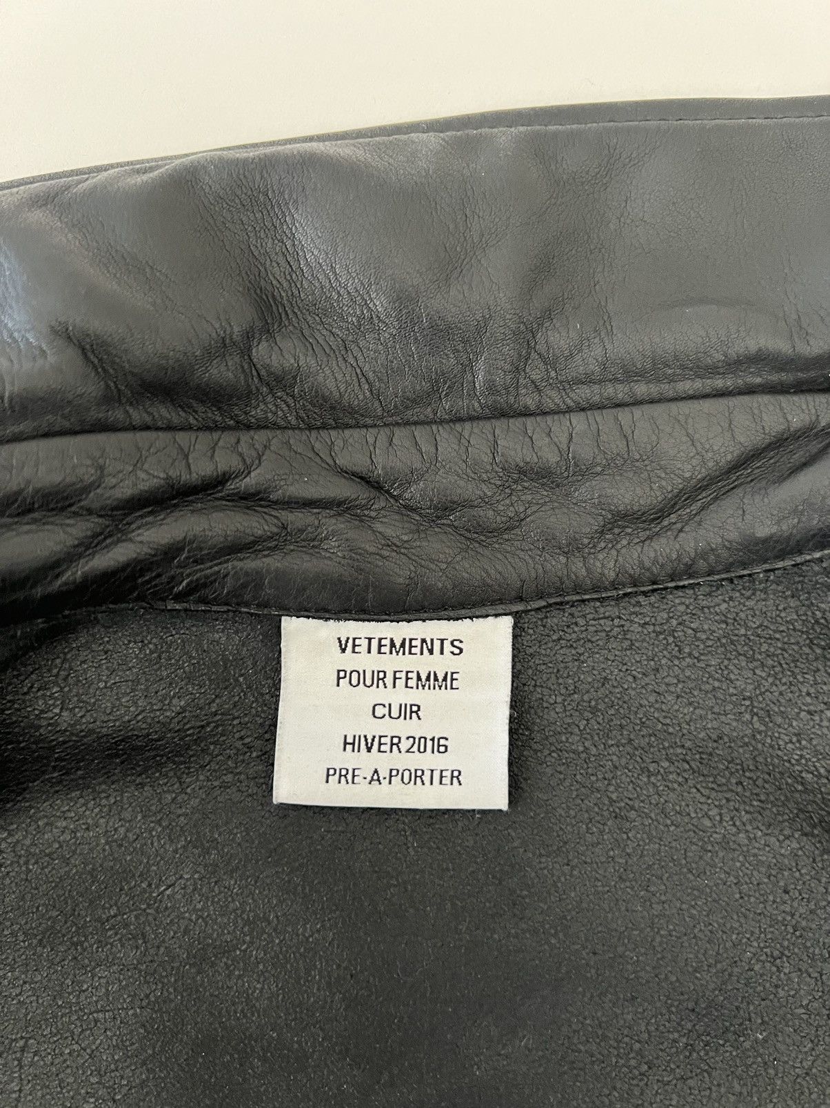 Vetements FW16 Oversized Leather Shirt Size US M / EU 48-50 / 2 - 6 Thumbnail