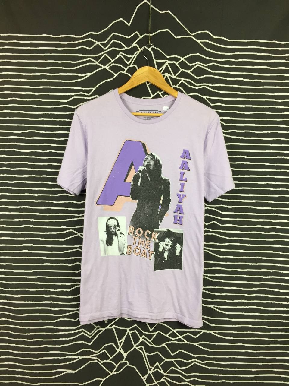 image of Aaliyah Rock The Boat Solo Singer Rap Tees in Purple, Men's (Size Large)