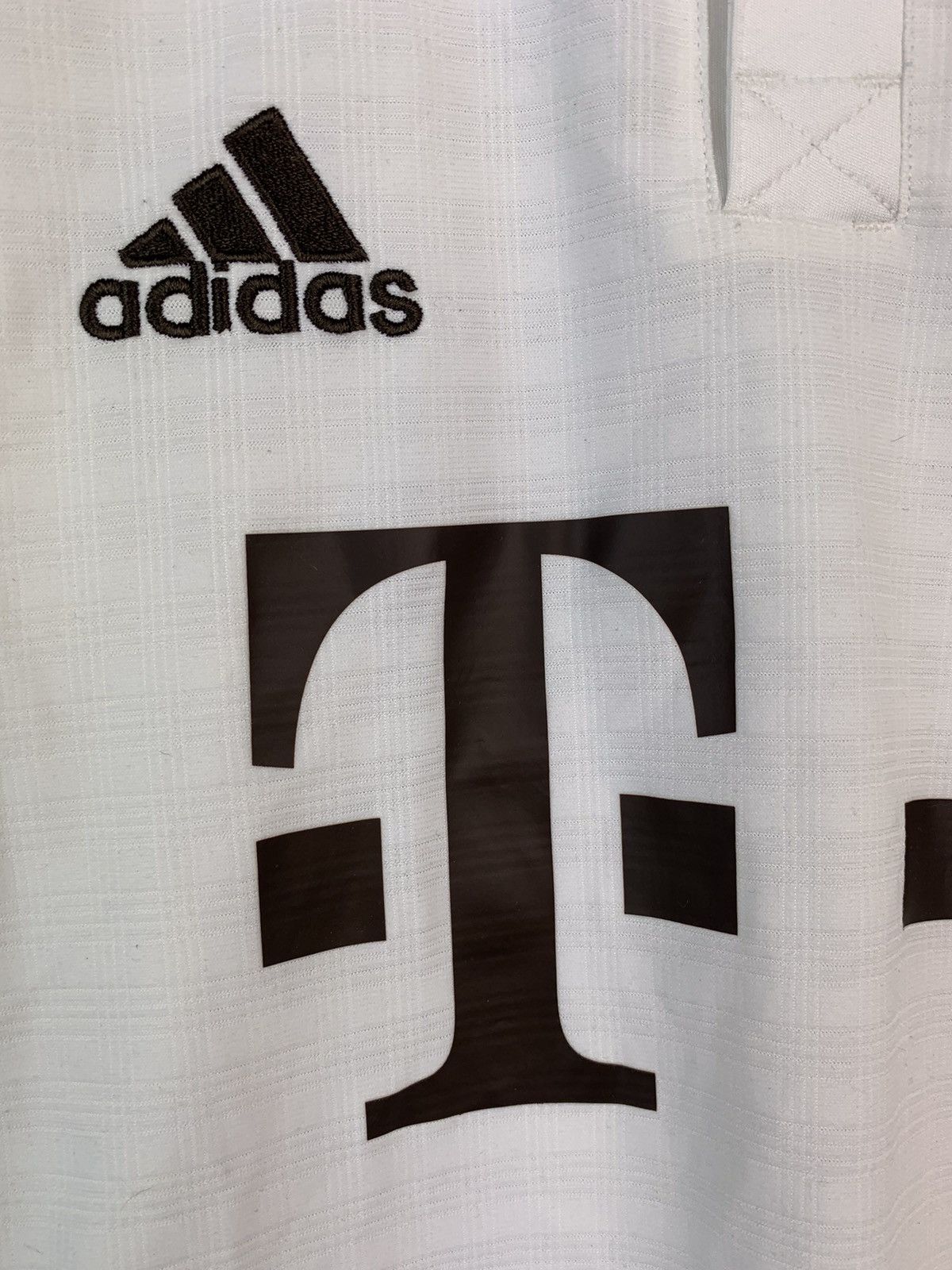 Adidas Bayern Munich Football Shirt Soccer Jersey Tee Size US S / EU 44-46 / 1 - 7 Thumbnail