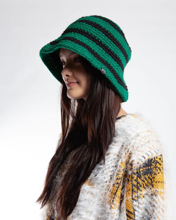 STUSSY SWIRL KNIT BUCKET HAT クラッシャーハット（STUSSY