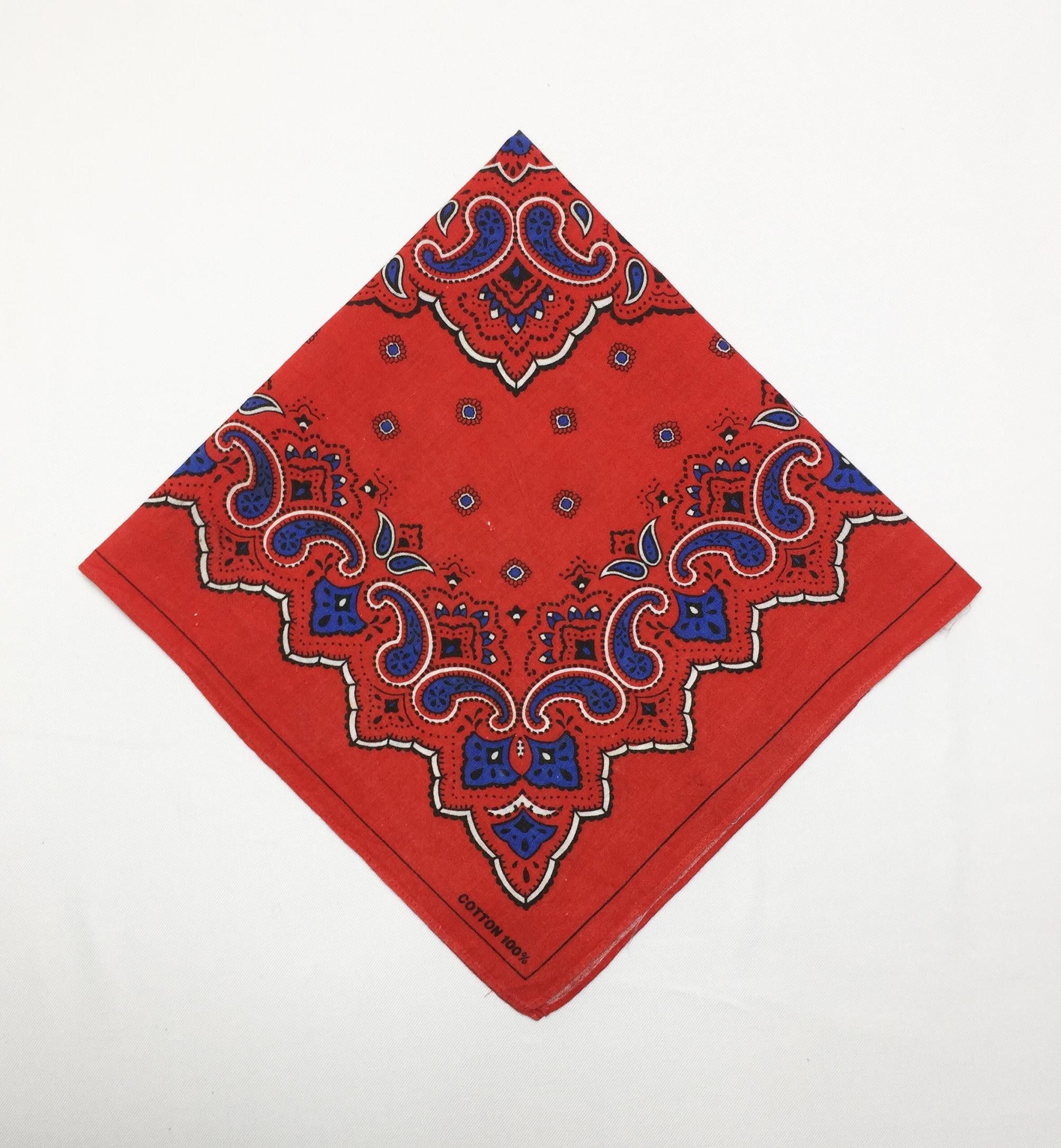 Vintage Rare Vintage Nice Design Red Bandana Scarf Size ONE SIZE - 1 Thumbnail