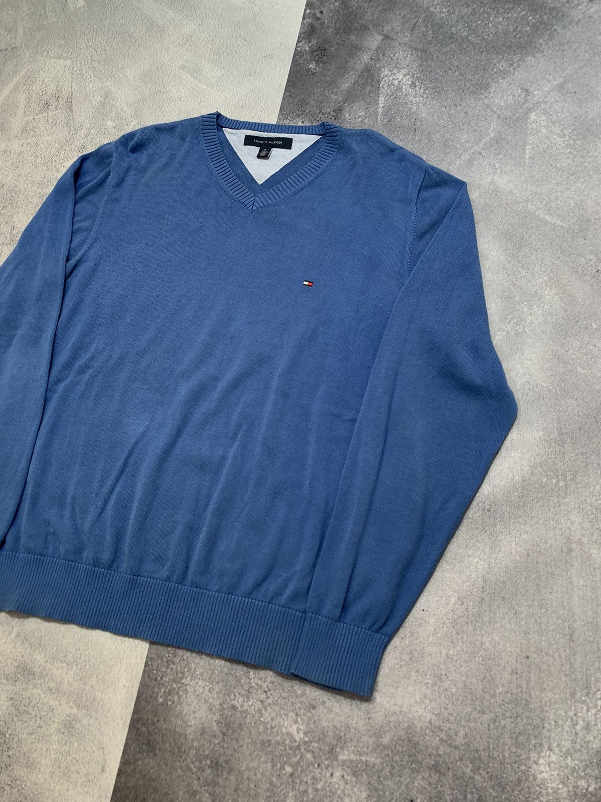 Tommy Hilfiger × Vintage Vintage 90s Tommy Hilfiger sweater old money style size M Size US M / EU 48-50 / 2 - 2 Thumbnail