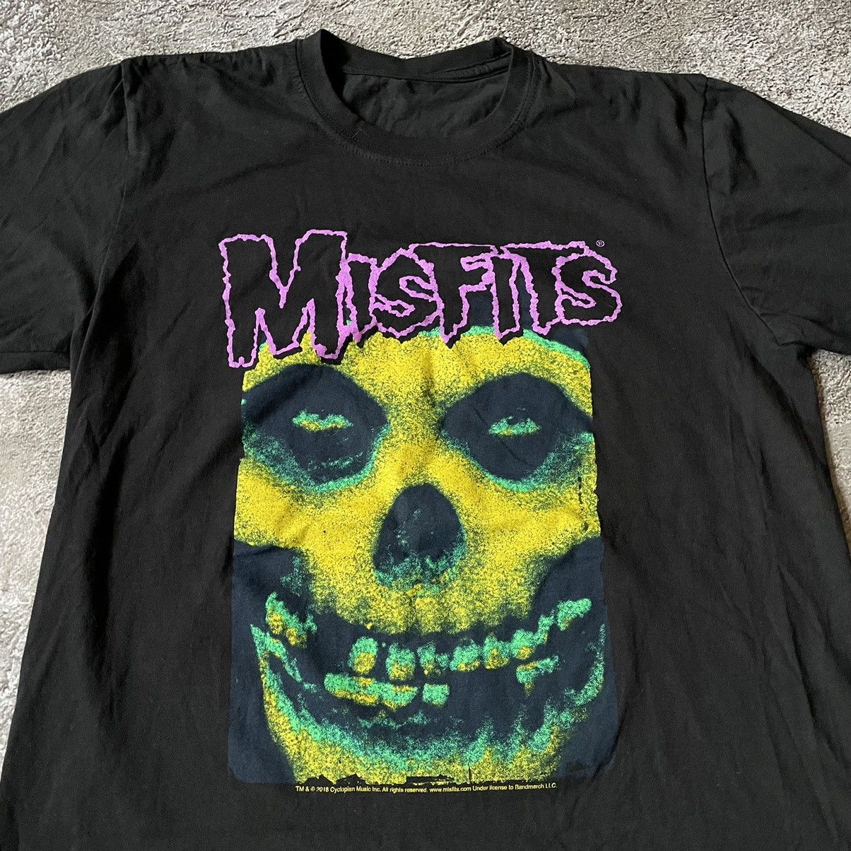 Vintage Vintage Y2K Misfits Graphic Tee Horror Punk Aesthetic Large Size US L / EU 52-54 / 3 - 5 Thumbnail