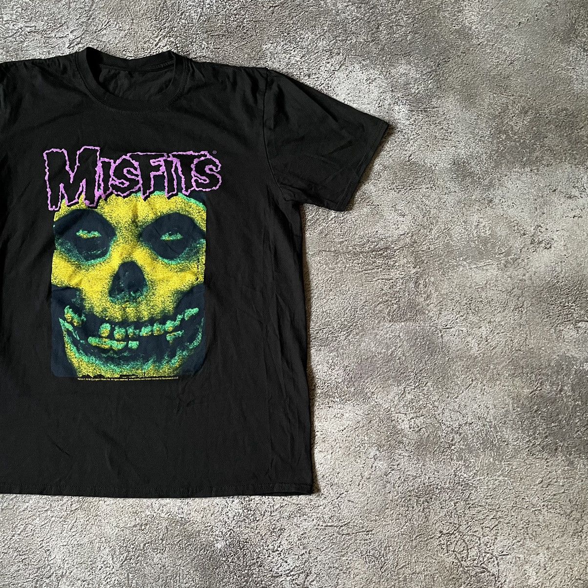 Vintage Vintage Y2K Misfits Graphic Tee Horror Punk Aesthetic Large Size US L / EU 52-54 / 3 - 3 Thumbnail