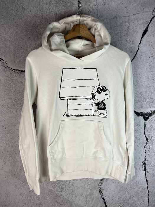 Kaws x hotsell peanuts hoodie