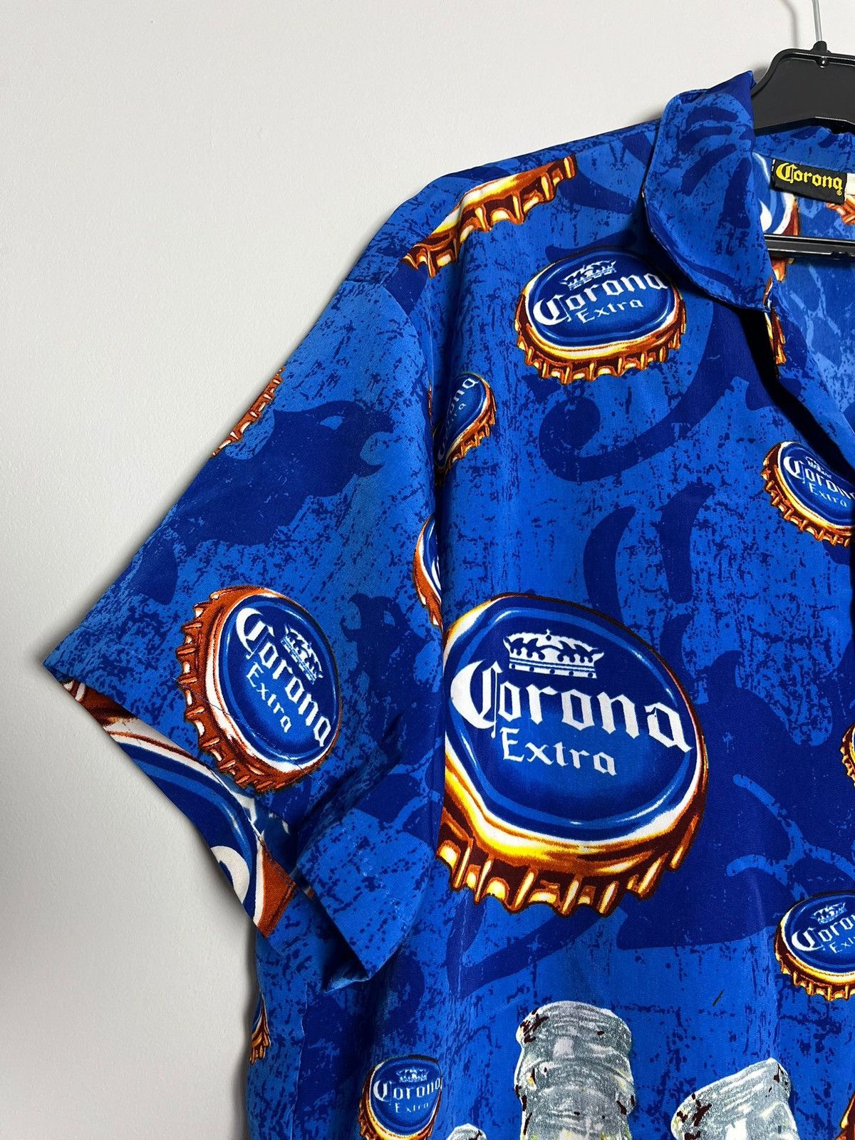 Other Rare corona extra shirt pattern y2k vintage Size US L / EU 52-54 / 3 - 5 Thumbnail