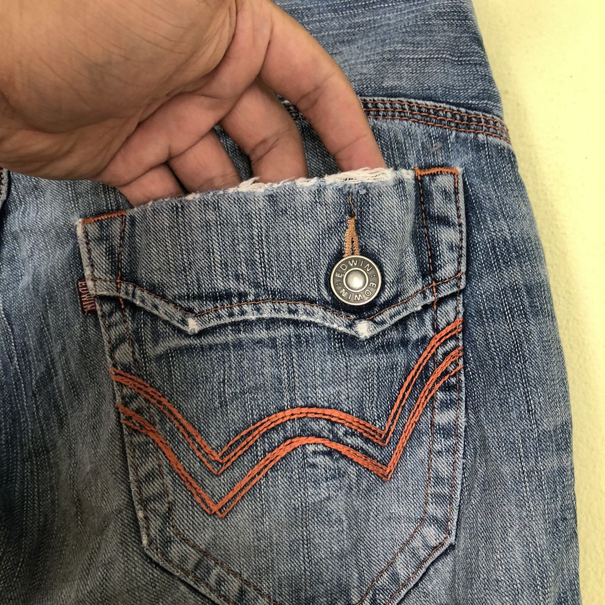 Edwin Distressed Buckle Denim Jeans Edwin Size US 30 / EU 46 - 9 Thumbnail
