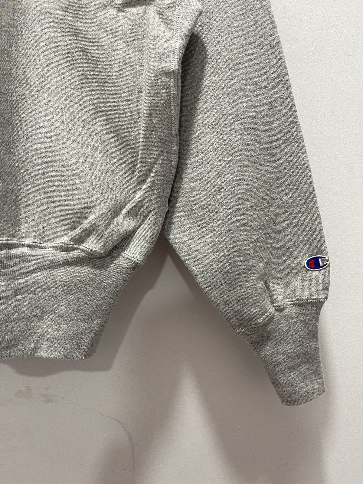 Champion VINTAGE 80s90s CHAMPION REVERSE WEAVE MINI LOGO C SWEATSHIRT Size US S / EU 44-46 / 1 - 5 Thumbnail