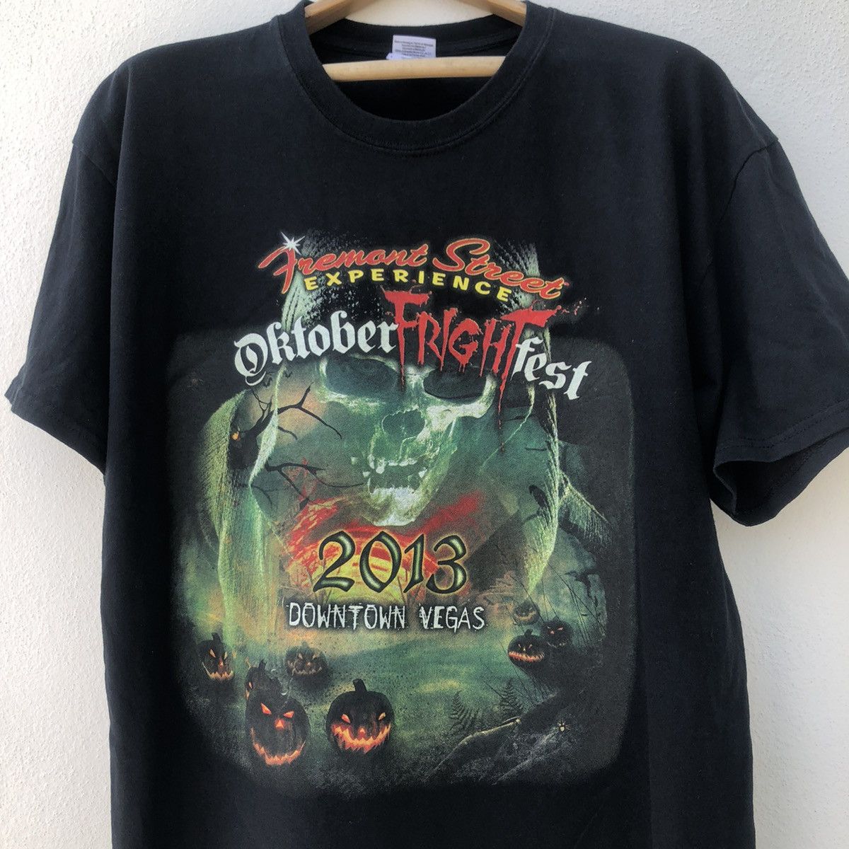 Vintage HALLOWEEN‼️‼️ Oktober Fright Fest 2013 Downtown Vegas Size US L / EU 52-54 / 3 - 2 Thumbnail