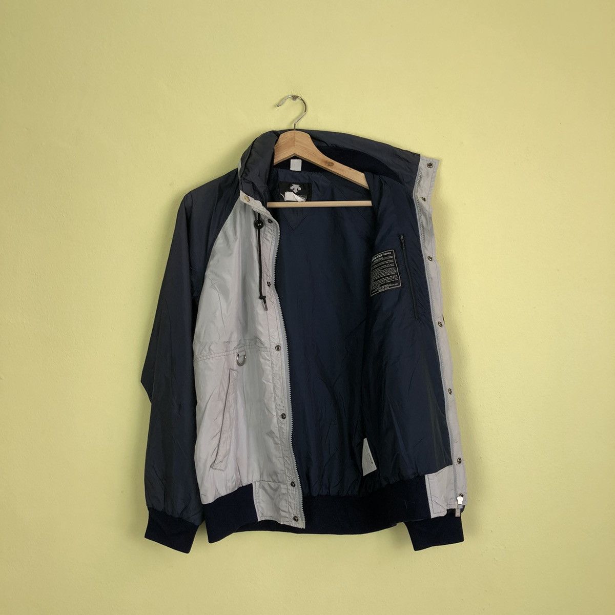Descente Descente Gore-Tex Training Jacket Size US M / EU 48-50 / 2 - 9 Thumbnail