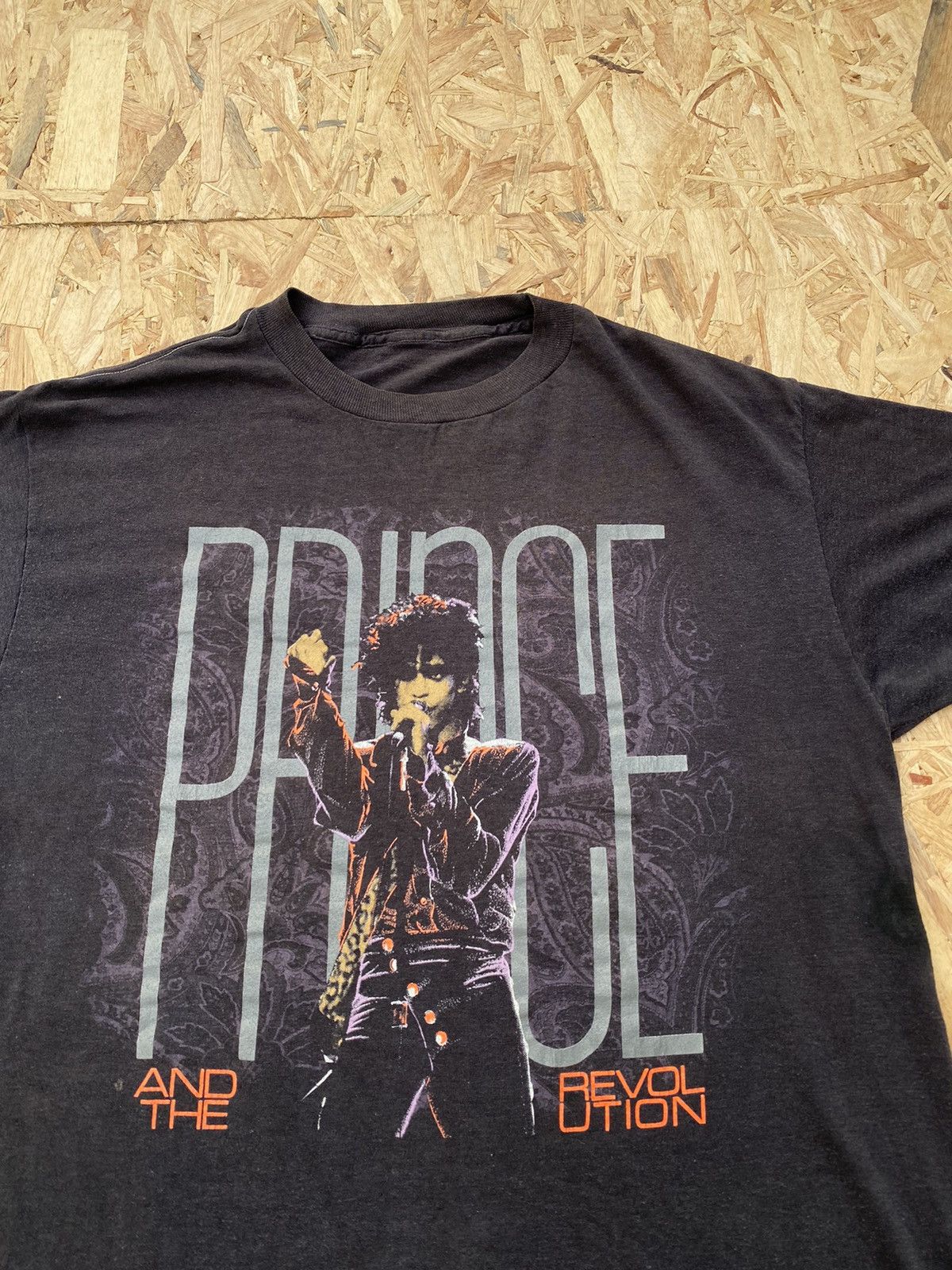 Band Tees × Rap Tees × Vintage RARE Vintage Prince And The Revolution Raptee vintage shirt Size US L / EU 52-54 / 3 - 3 Thumbnail