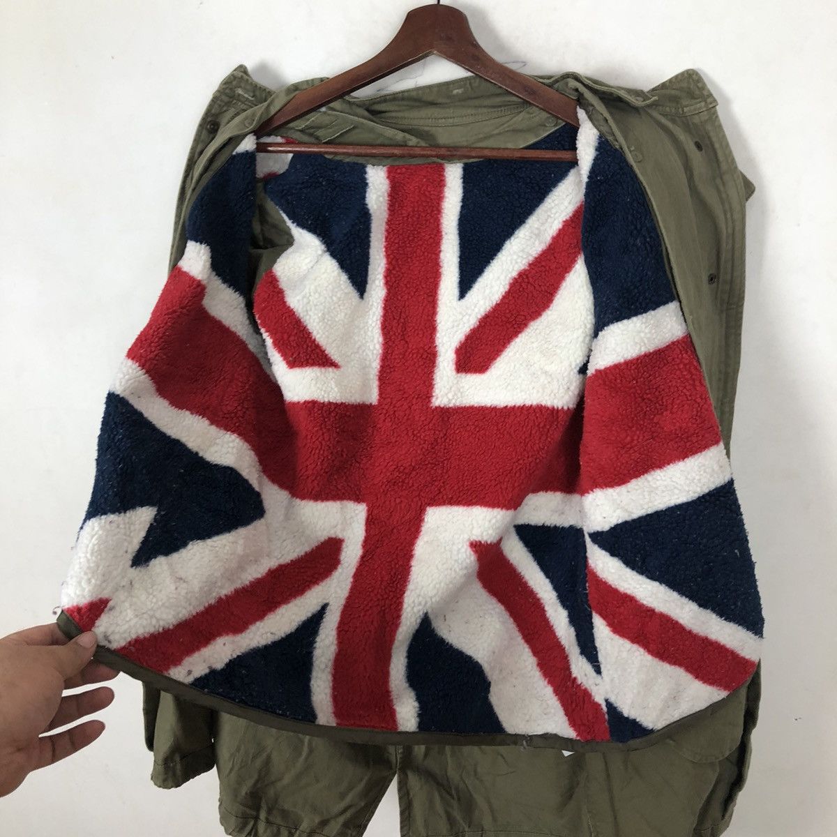 Japanese Brand VINTAGE FISH TAIL BRITAIN FLAG BIG LOGO Size US M / EU 48-50 / 2 - 8 Thumbnail