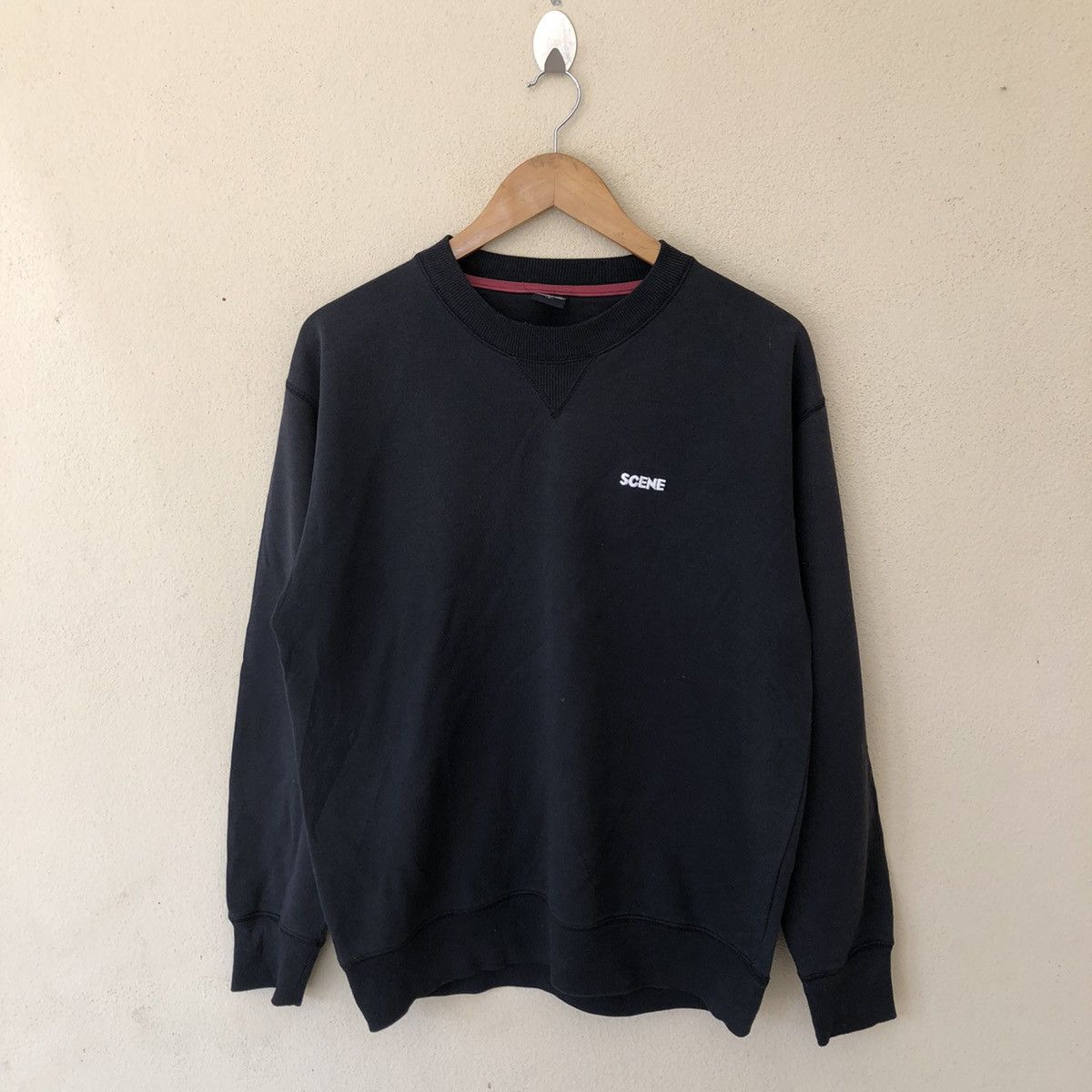 Japanese Brand VINTAGE SCENE SWEATSHIRT BIG LOGO EMBROIDERY Size US M / EU 48-50 / 2 - 4 Thumbnail