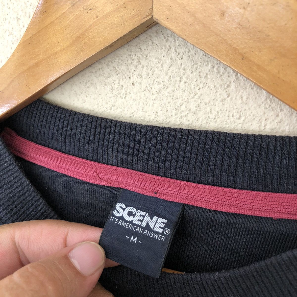 Japanese Brand VINTAGE SCENE SWEATSHIRT BIG LOGO EMBROIDERY Size US M / EU 48-50 / 2 - 8 Thumbnail