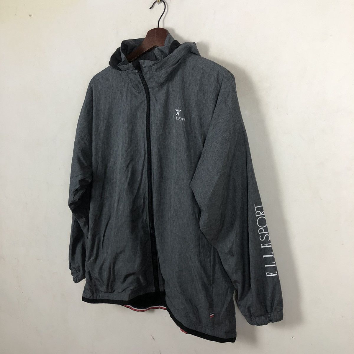 Japanese Brand SURVIVAL HOODIE JACKET ELLE SPORT NICE DESIGN Size US L / EU 52-54 / 3 - 3 Thumbnail