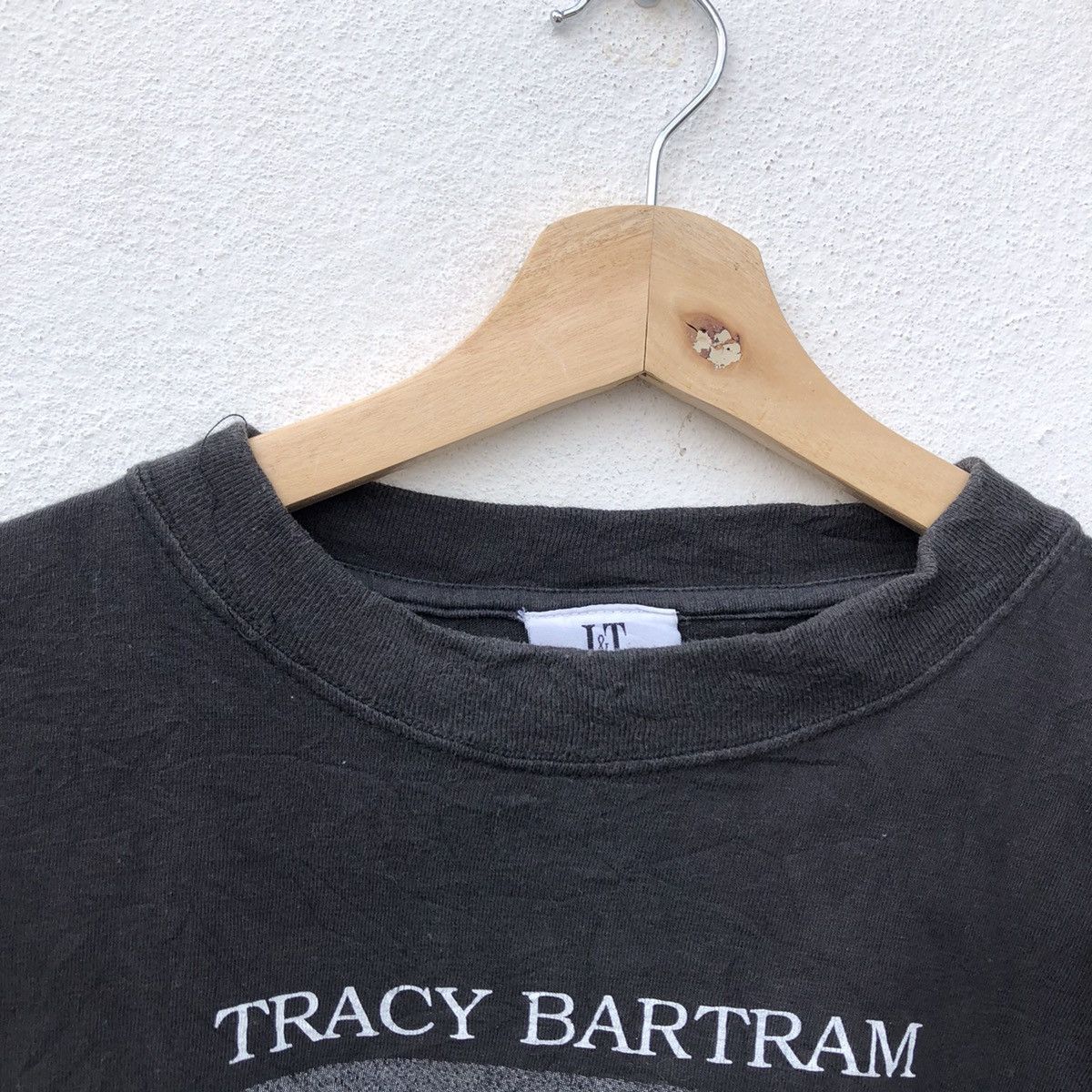 Vintage VINTAGE TRACY BARTRAM “BRINGING UP BABY” TEE Size US XL / EU 56 / 4 - 5 Thumbnail