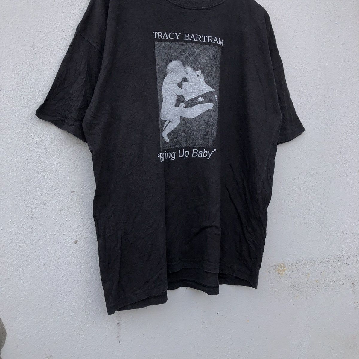 Vintage VINTAGE TRACY BARTRAM “BRINGING UP BABY” TEE Size US XL / EU 56 / 4 - 4 Thumbnail