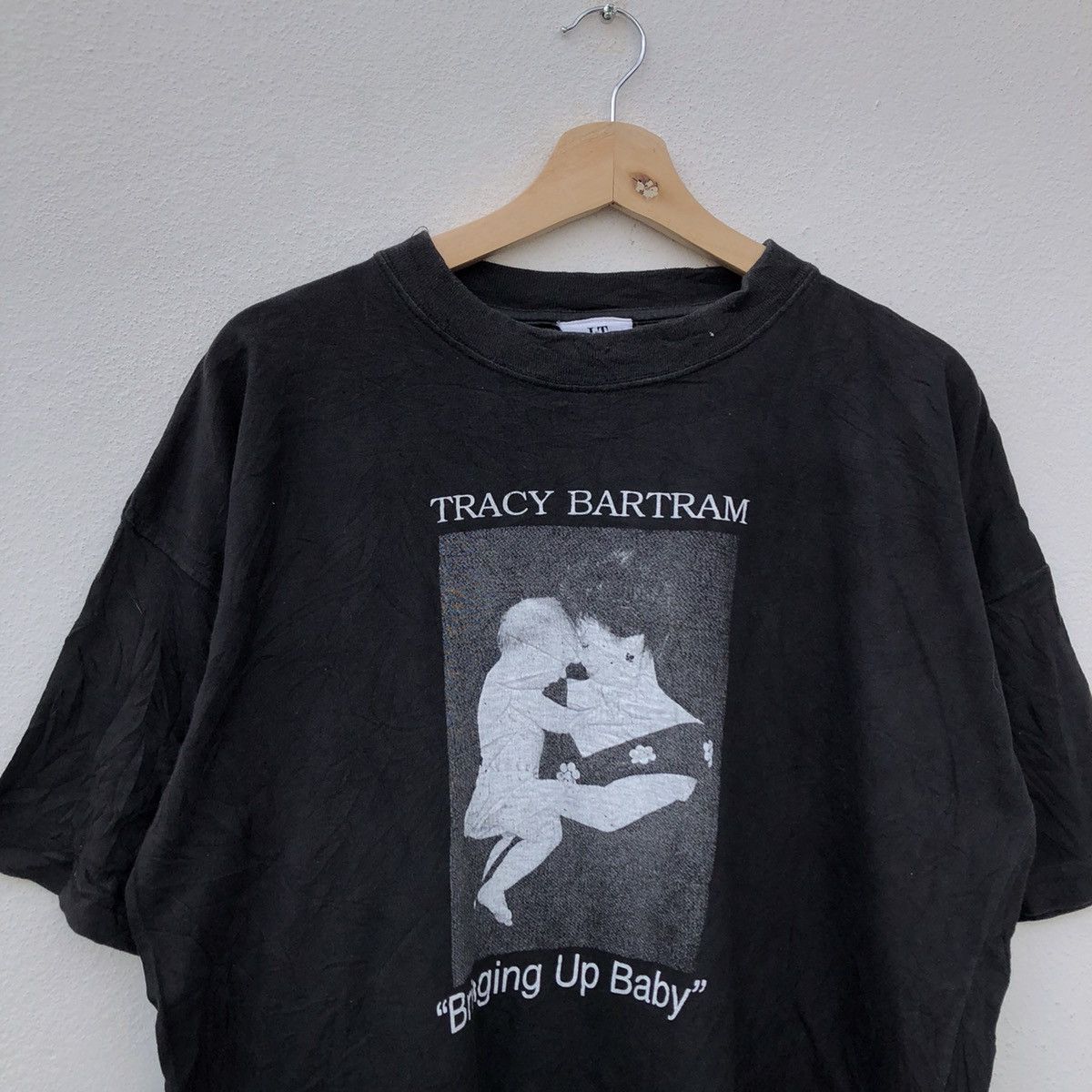 Vintage VINTAGE TRACY BARTRAM “BRINGING UP BABY” TEE Size US XL / EU 56 / 4 - 3 Thumbnail