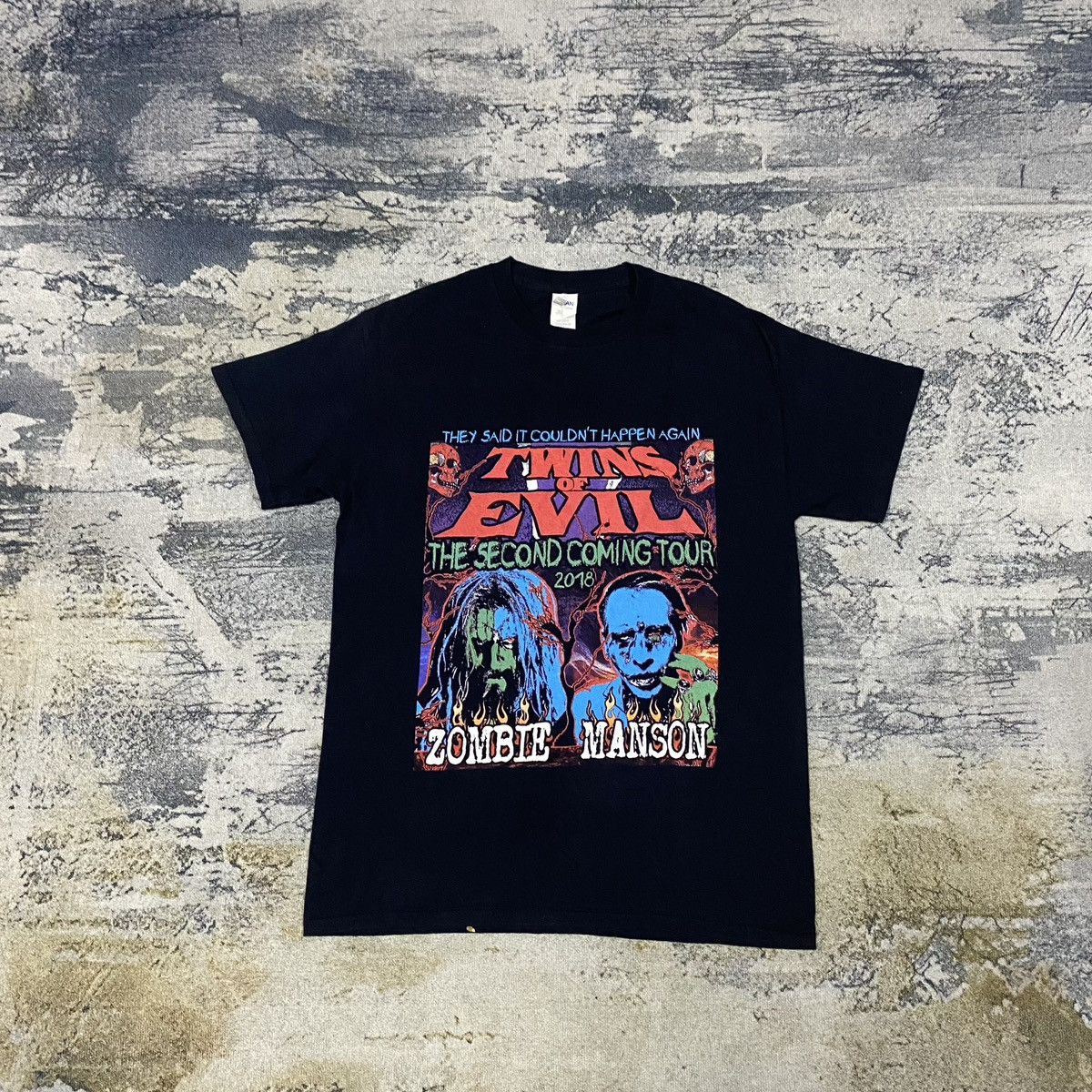 Band Tees × Marilyn Manson Vintage Marilyn Manson x Rob Zombie Metal Tour Band Tees Size US M / EU 48-50 / 2 - 1 Thumbnail