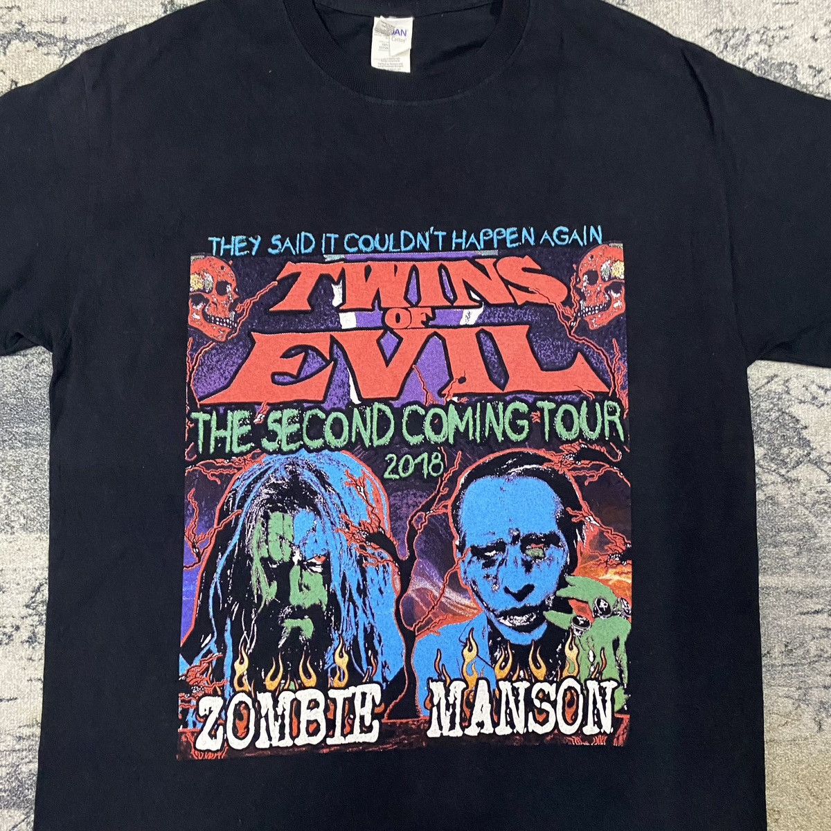 Band Tees × Marilyn Manson Vintage Marilyn Manson x Rob Zombie Metal Tour Band Tees Size US M / EU 48-50 / 2 - 2 Thumbnail