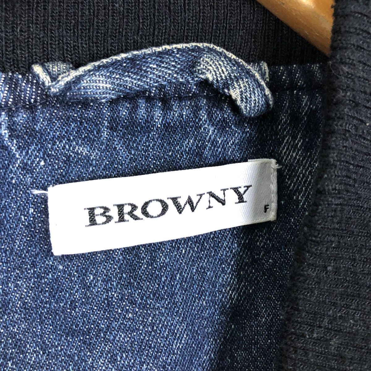 Japanese Brand VINTAGE DENIM VARSITY JACKET BIG LOGO BROWNY Size US M / EU 48-50 / 2 - 11 Thumbnail