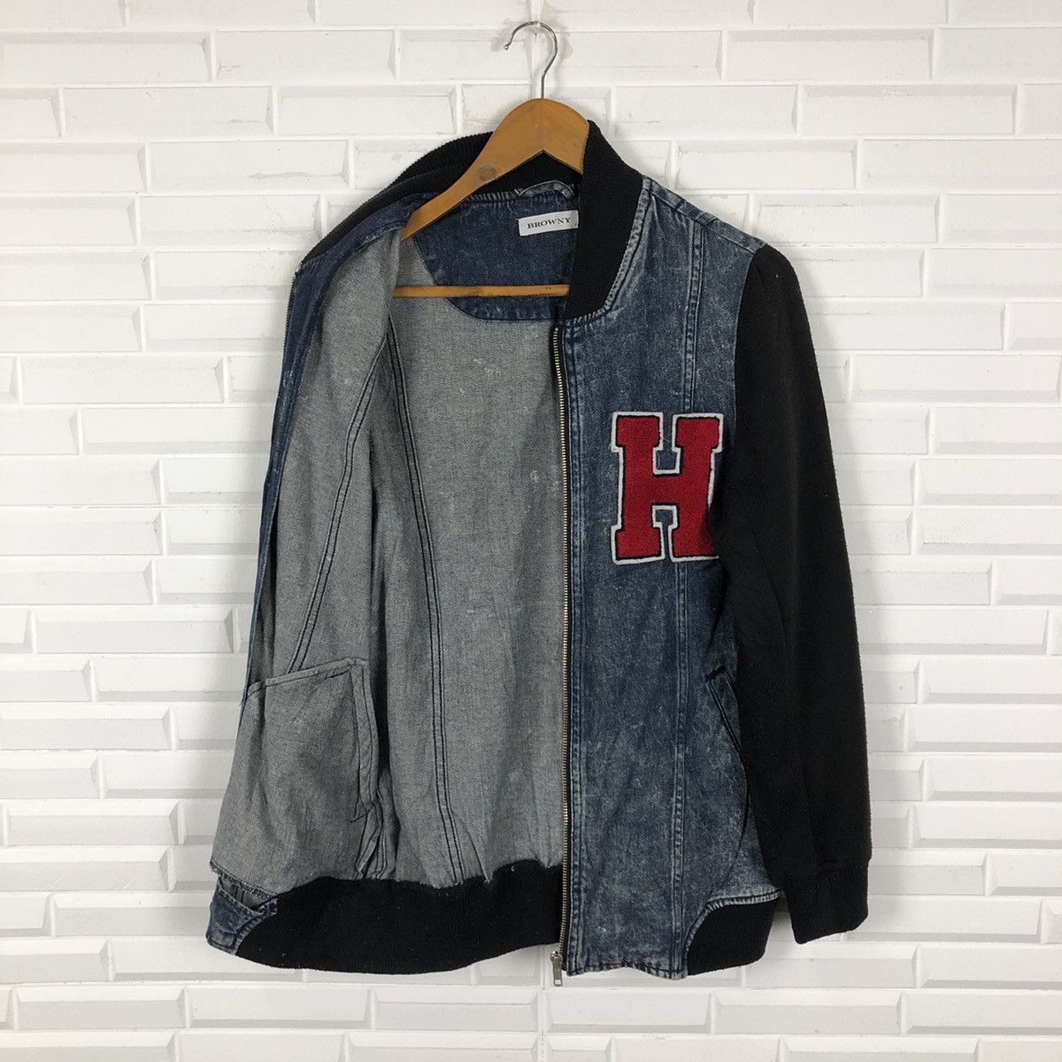 Japanese Brand VINTAGE DENIM VARSITY JACKET BIG LOGO BROWNY Size US M / EU 48-50 / 2 - 10 Thumbnail