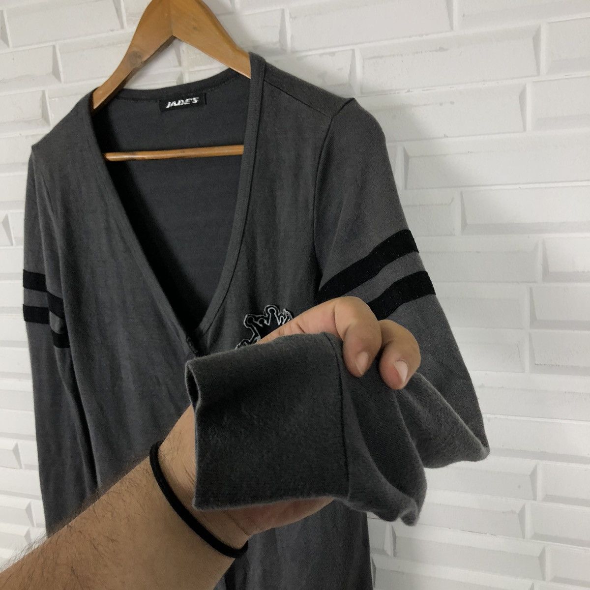 Japanese Brand RARE DESIGN BIG LOGO JADE'S LIGHT CARDIGAN Size US M / EU 48-50 / 2 - 5 Thumbnail