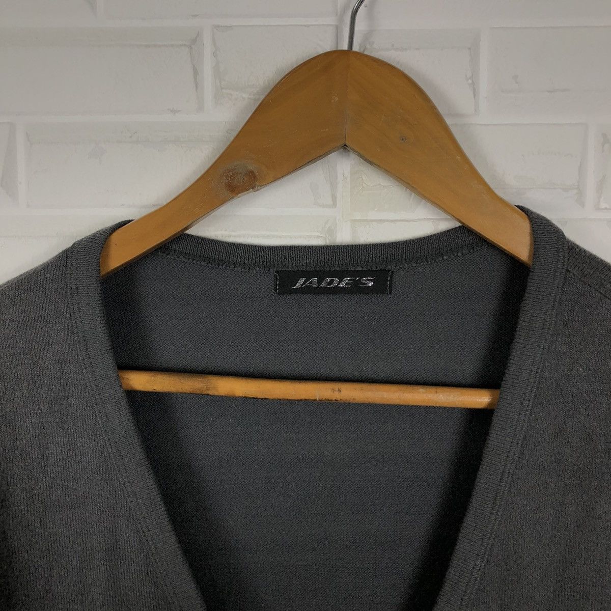 Japanese Brand RARE DESIGN BIG LOGO JADE'S LIGHT CARDIGAN Size US M / EU 48-50 / 2 - 6 Thumbnail