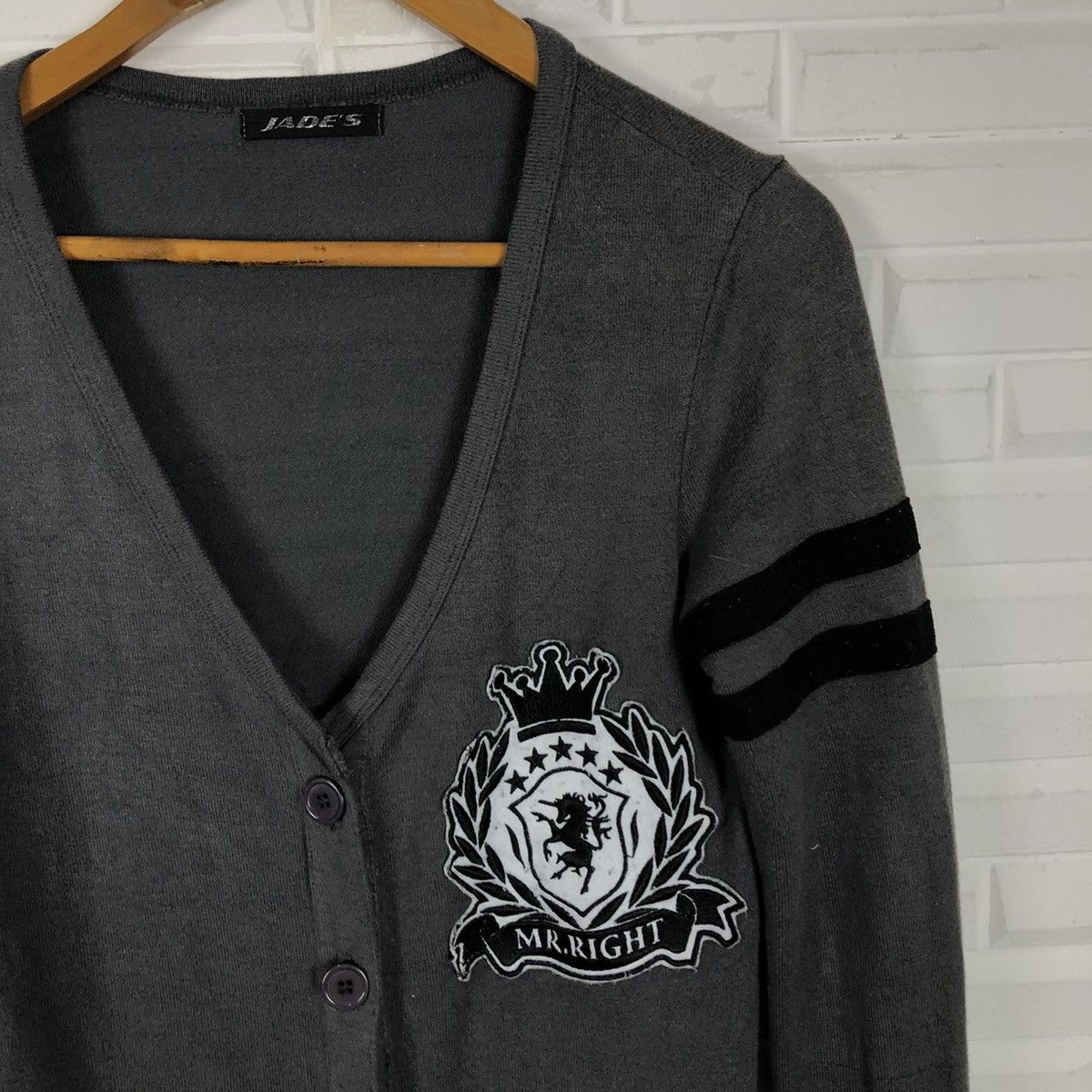 Japanese Brand RARE DESIGN BIG LOGO JADE'S LIGHT CARDIGAN Size US M / EU 48-50 / 2 - 4 Thumbnail