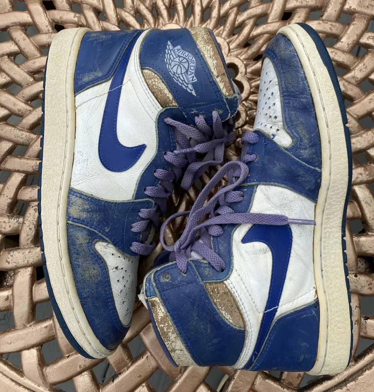 Jordan Brand Jordan 1 OG Kentucky (1985) Size 11 RARE!! Size US 11 / EU 44 - 3 Thumbnail