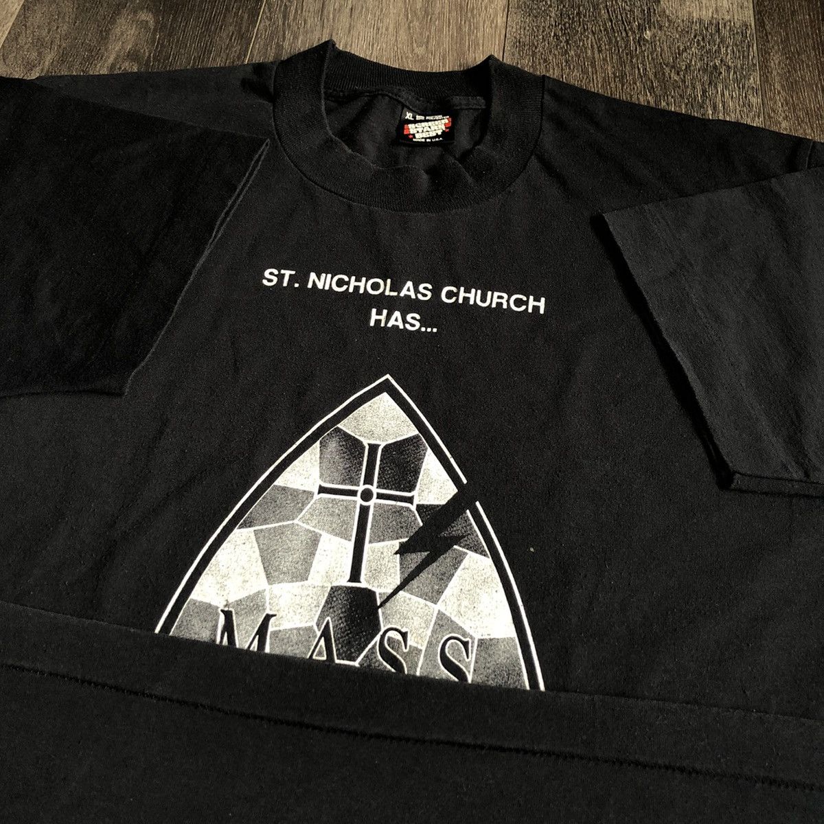Vintage Vintage 1990s St Nicholas Church Mass Appeal Shield Logo Tee Size US XL / EU 56 / 4 - 5 Thumbnail