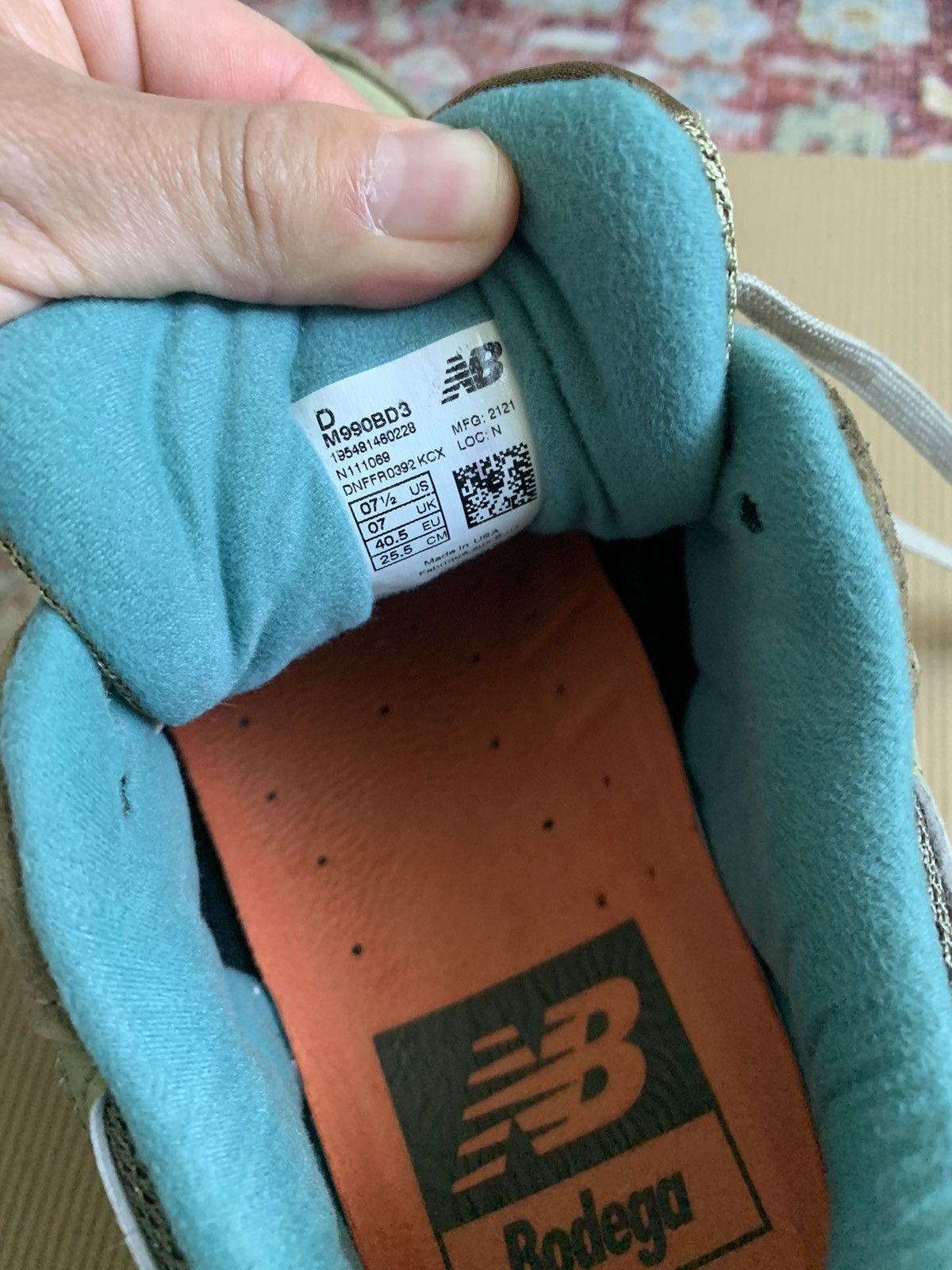 Bodega × New Balance Bodega x New Balance 990v3 Here To Stay Size US 7.5 / EU 40-41 - 7 Thumbnail