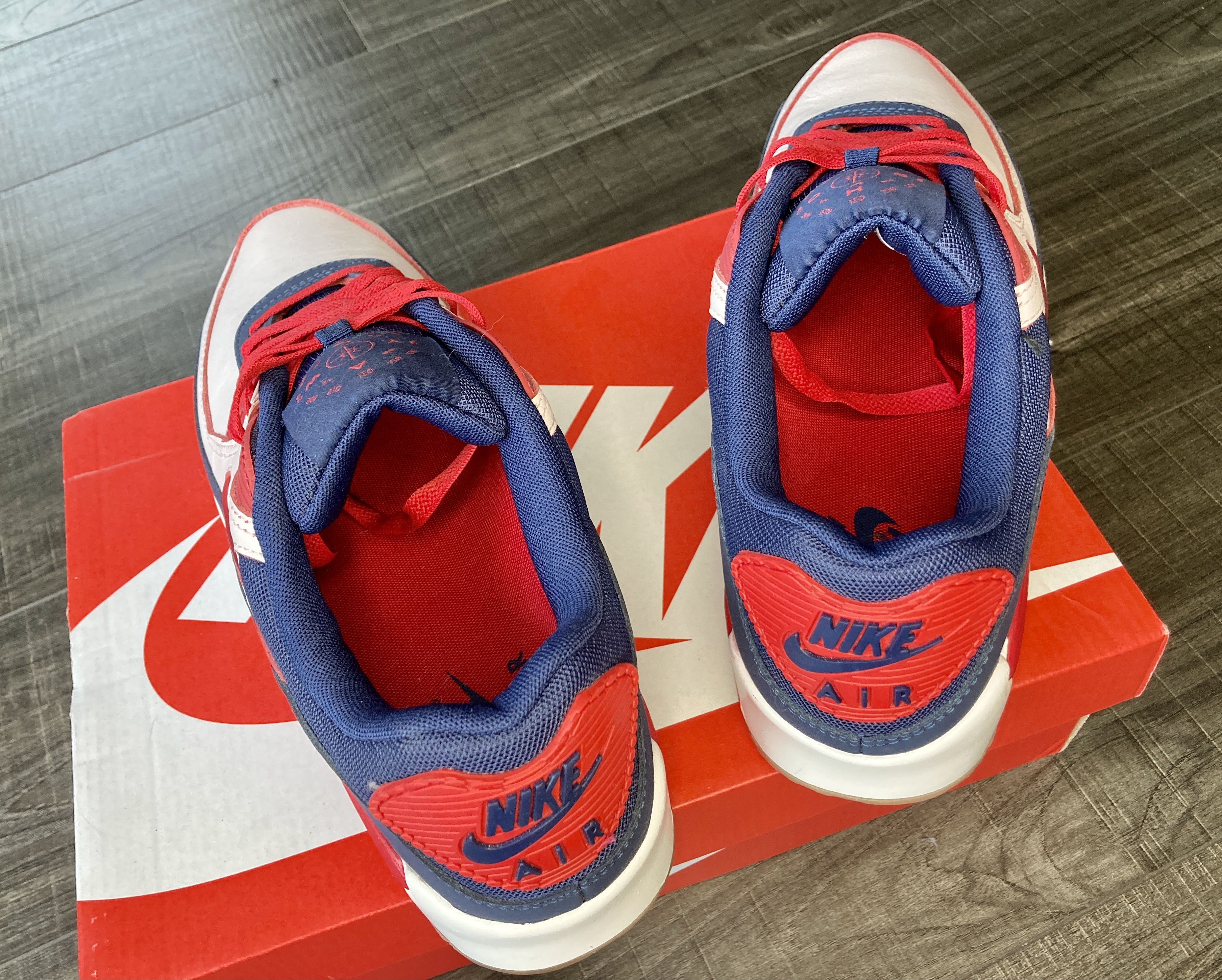 Nike Nike Air Max 90 Home & Away Red Size US 10.5 / EU 43-44 - 4 Thumbnail