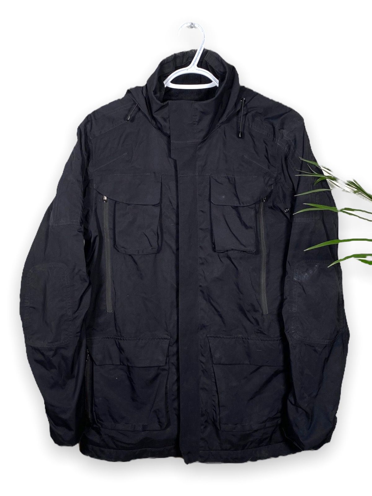 Pre-owned Lululemon Waterproof Jacket In Black