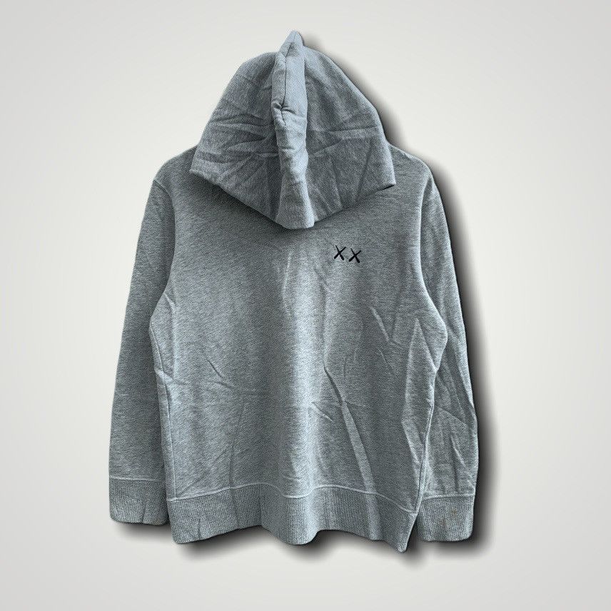 Kaws × Uniqlo Kaws x Sesame Street Pullover Hoodies Size US S / EU 44-46 / 1 - 2 Thumbnail