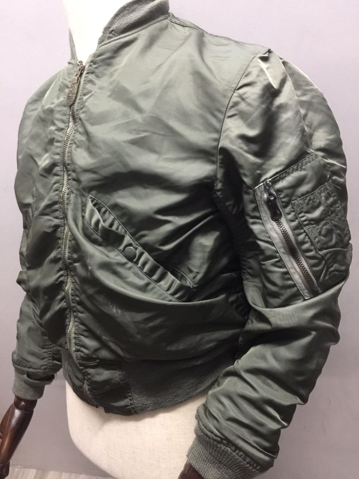 Alpha Industries Vintage USAF L2B Flight Jacket Nam War Size Small Size US S / EU 44-46 / 1 - 2 Thumbnail