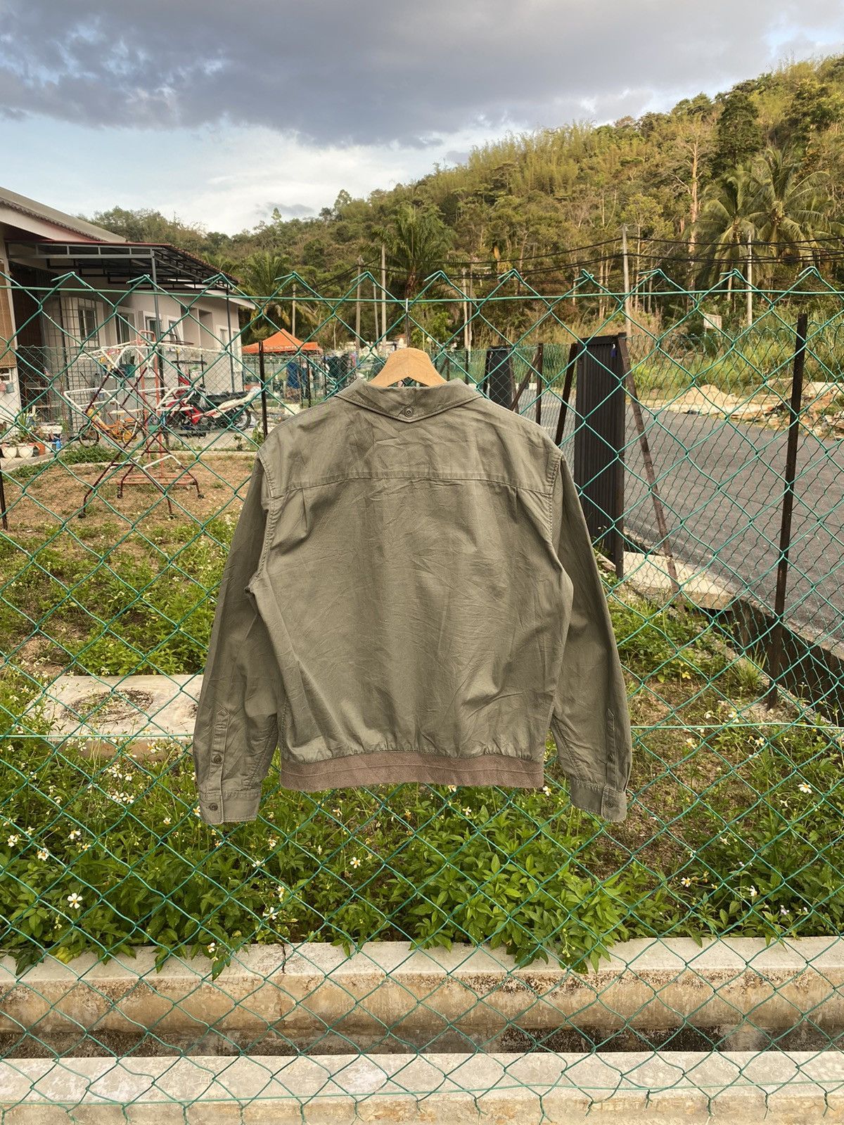Lemaire × Uniqlo UNIQLO X LEMAIRE Light Jacket Size L / US 10 / IT 46 - 2 Thumbnail