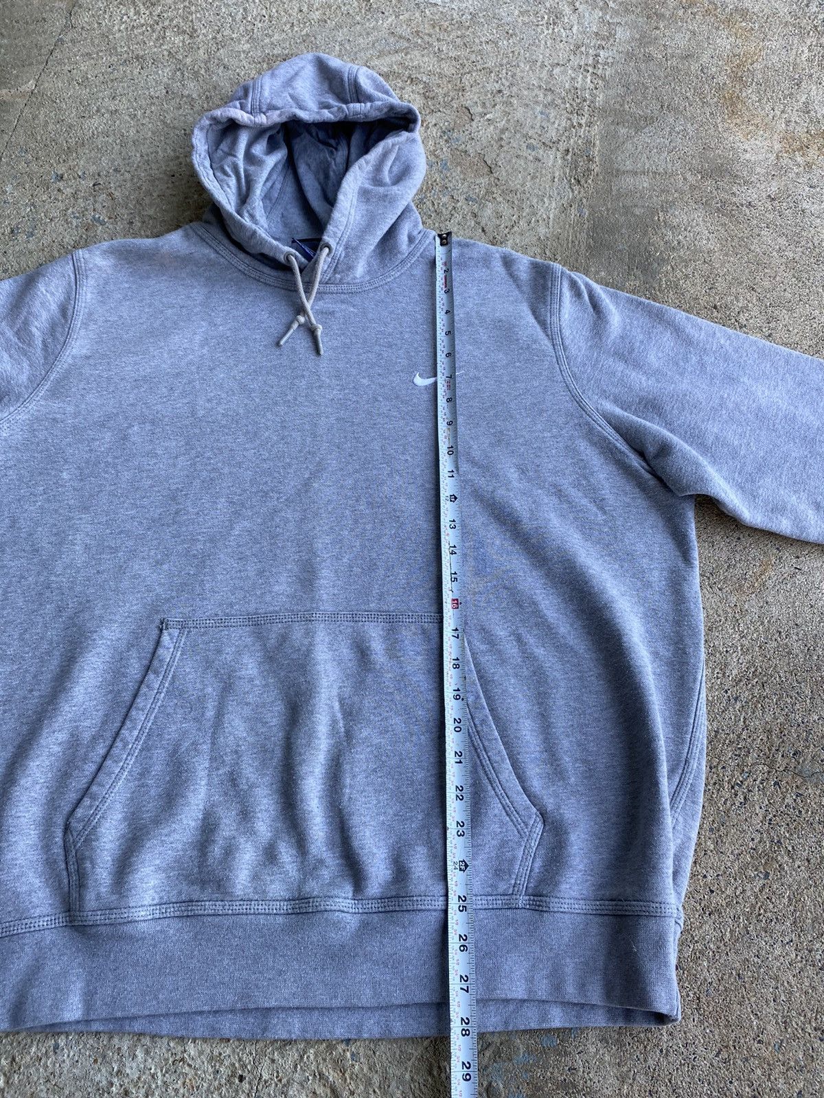 Nike × Vintage Vintage Style Y2K Nike Grey Hoodie Essential Sweatshirt Size US XXL / EU 58 / 5 - 8 Thumbnail