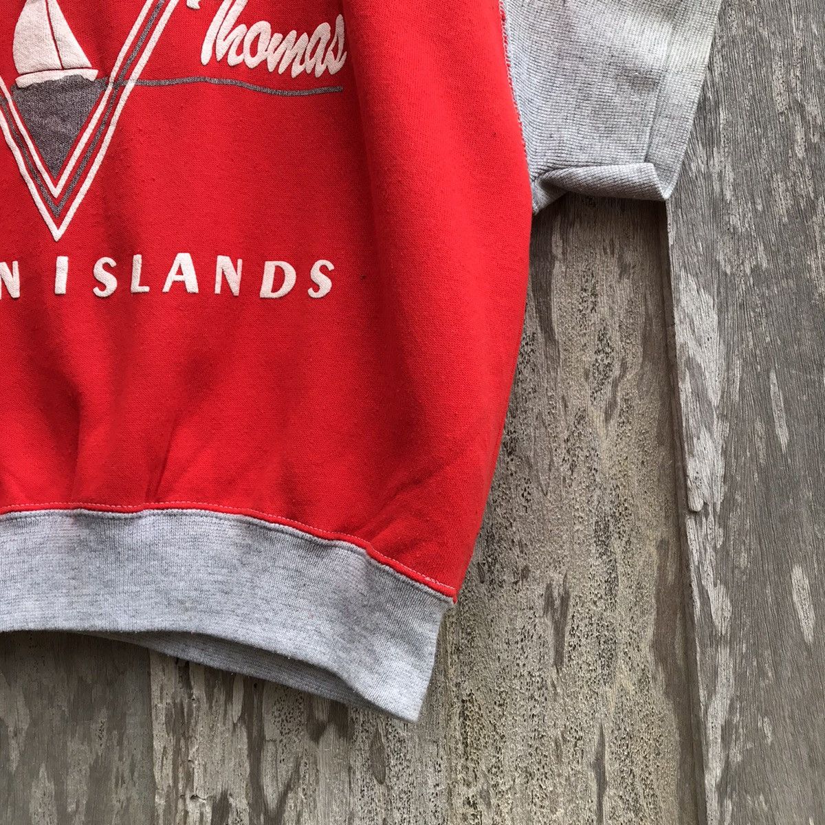 Vintage Vintage Saint Thomas Virgin Island Short Sleeve Sweatshirt Size L / US 10 / IT 46 - 4 Thumbnail