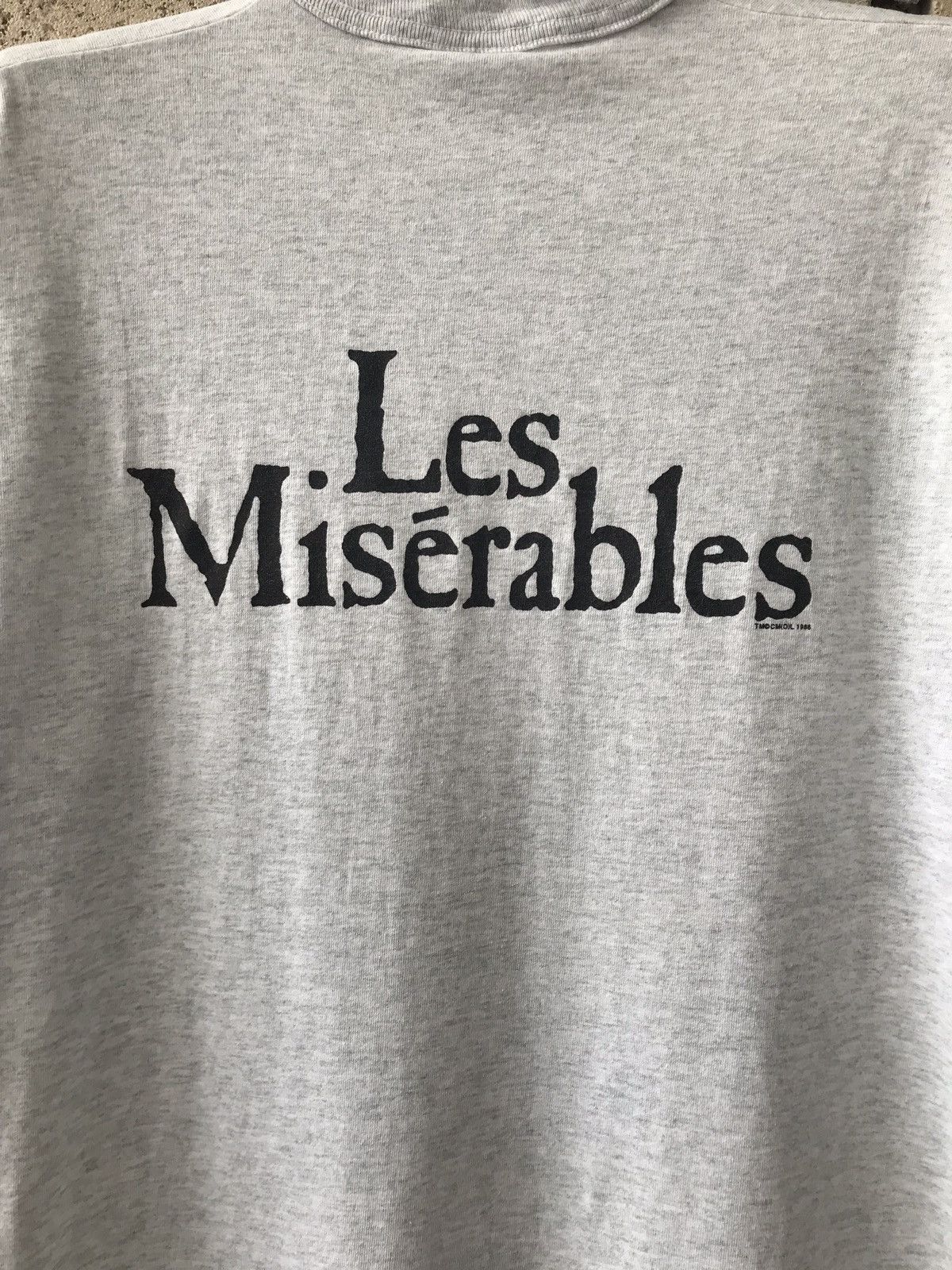 Vintage Vintage 90s Movie Les Miserables Tee Good Condition Size US M / EU 48-50 / 2 - 7 Thumbnail
