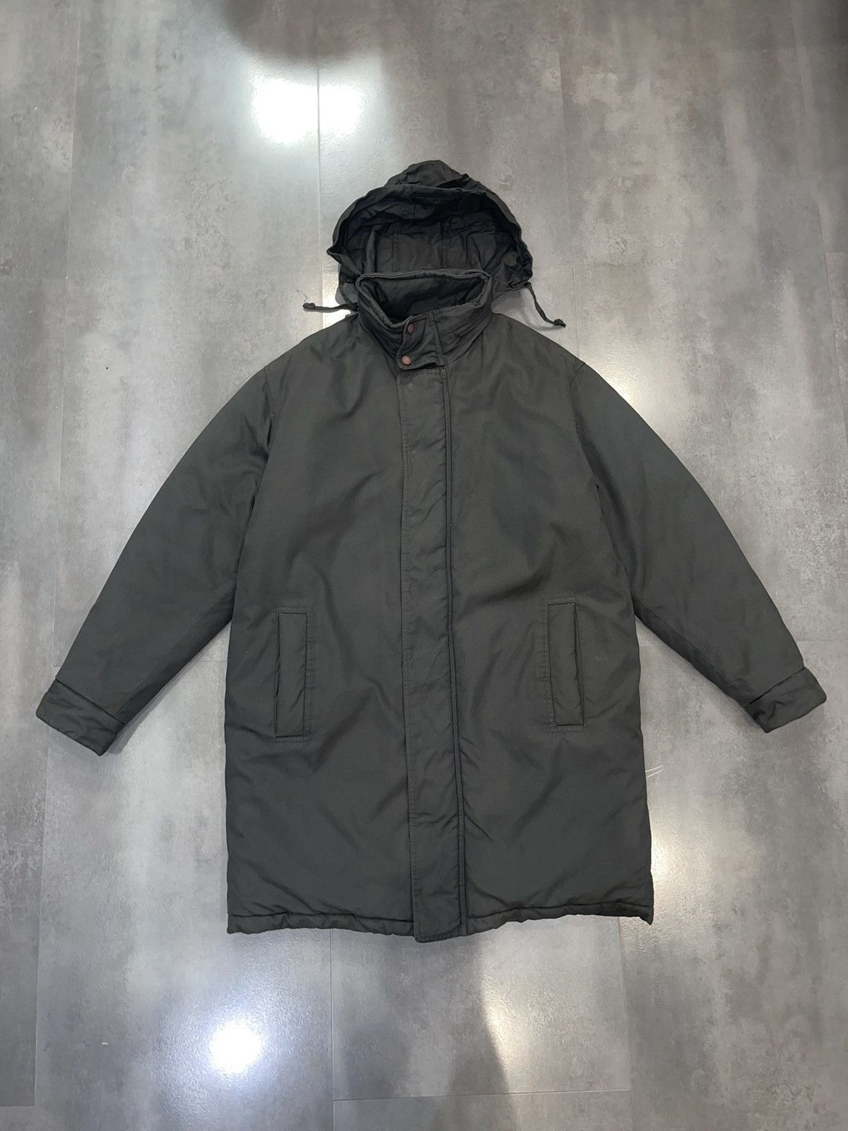 image of Avant Garde x Versace Technical Dark Grey Puffer Jacket in Dark Gray, Men's (Size Medium)