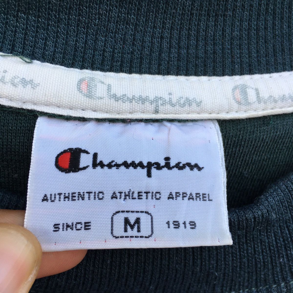 Champion × Vintage Vintage Champion Europe Crewneck Sweatshirt Big Logo Size US M / EU 48-50 / 2 - 5 Thumbnail