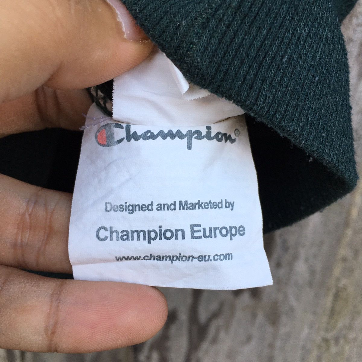 Champion × Vintage Vintage Champion Europe Crewneck Sweatshirt Big Logo Size US M / EU 48-50 / 2 - 7 Thumbnail