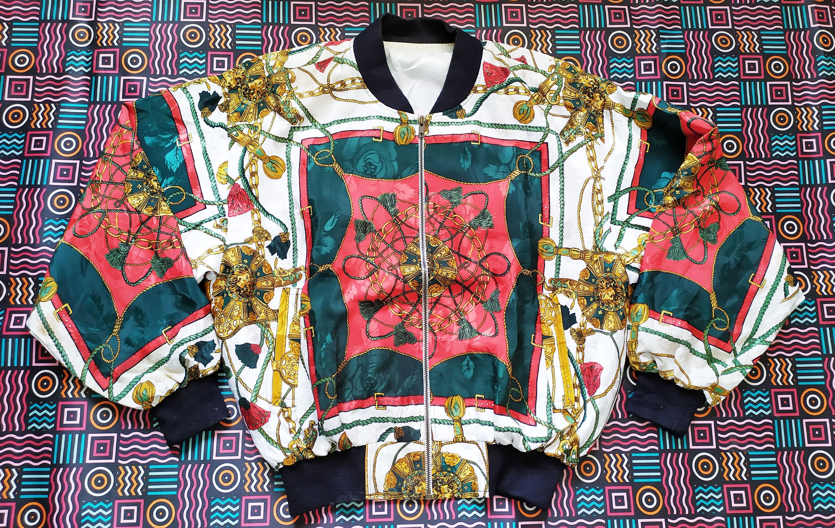 Vintage Vintage 90s baroque bomber light jacket like versace size L Size US L / EU 52-54 / 3 - 5 Thumbnail
